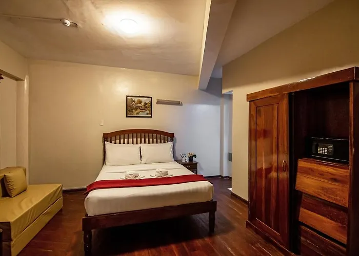 Hotel Kiwi 2*