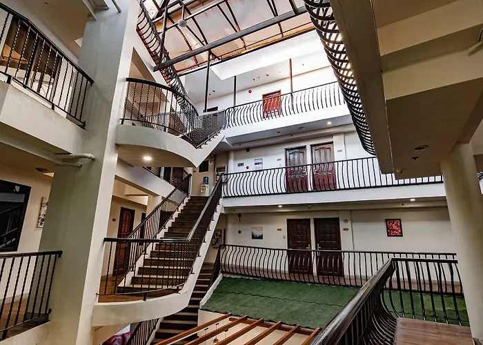 Kiwi Hotel