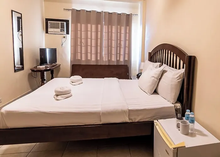 Kiwi Hotel
