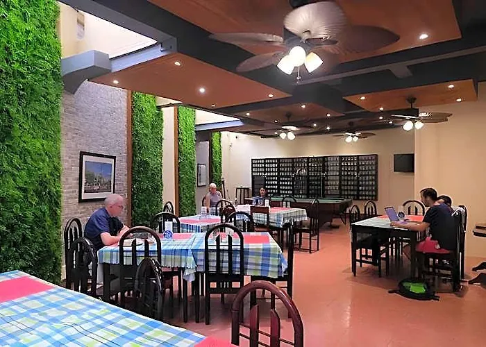 Kiwi Hotel Cebu