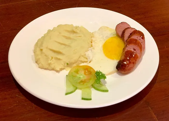Kiwi Hotel 2*